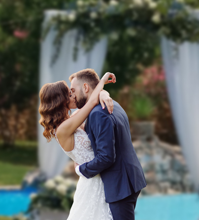 Boda al aire libre en el complejo rural la alberquilla. sierra del segura